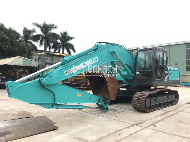 MÁY XÚC ĐÀO CŨ KOBELCO SK200-8