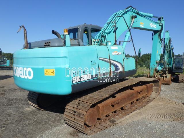 Máy xúc đào cũ KOBELCO SK200-8