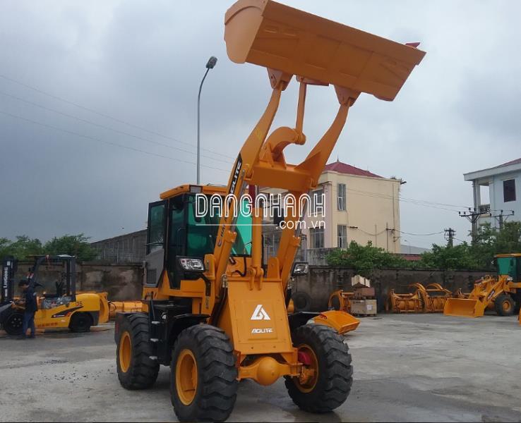 XE XÚC LẬT AOLITE 928