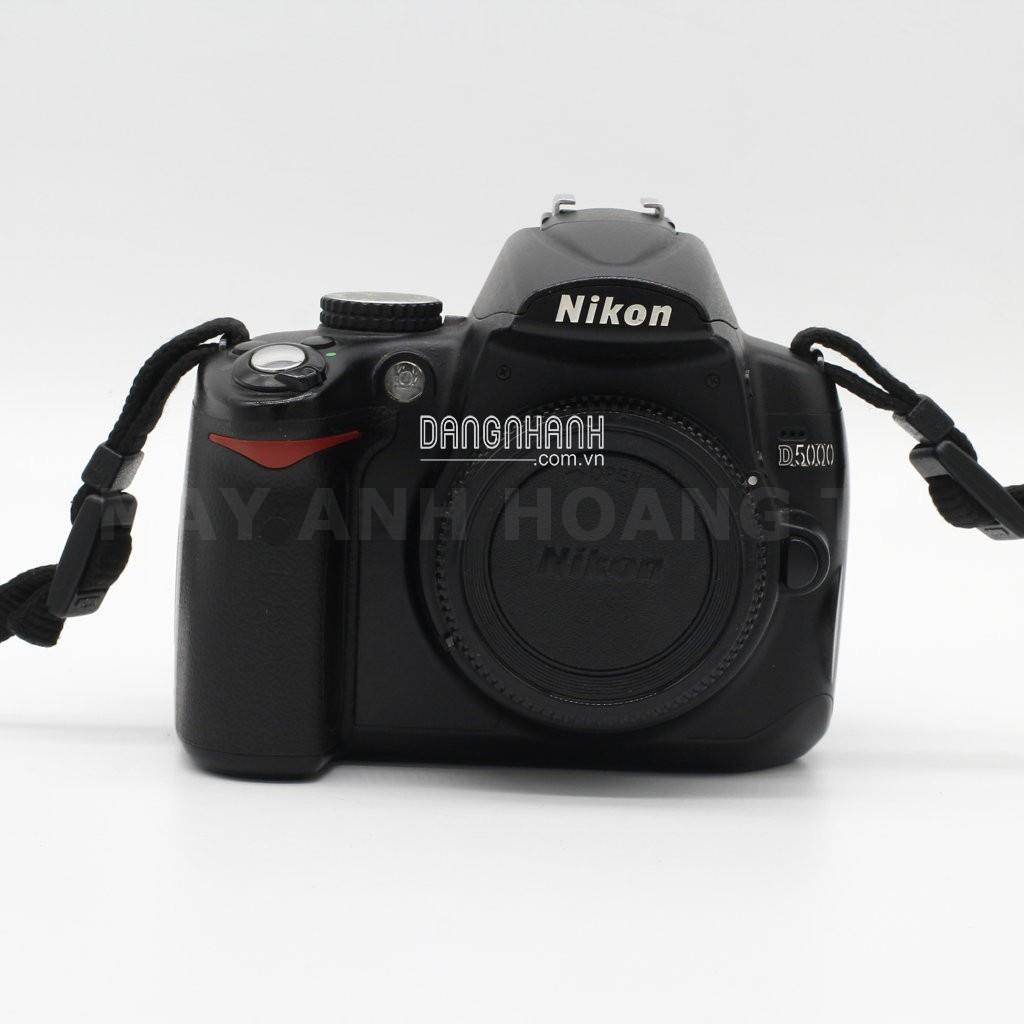 NIKON D5000 DSLR CAMERA + KIT CŨ