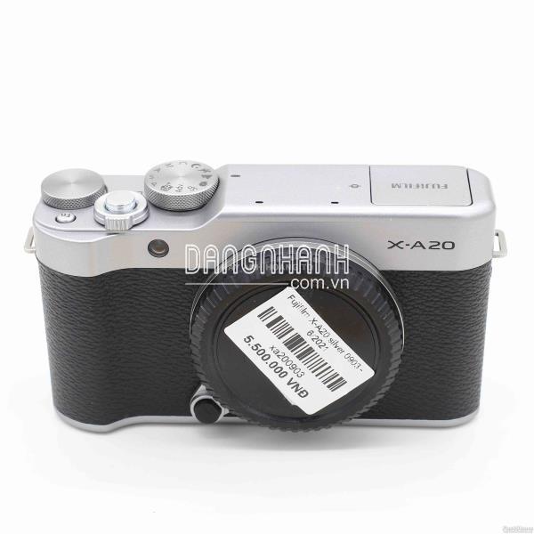 FUJIFILM X-A20 LEN 15 45 ĐÃ QUA SỬ DỤNG