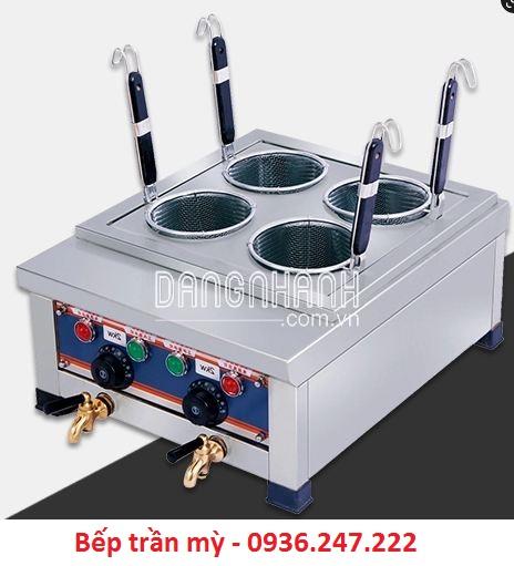 Lò trần mỳ nước sôi