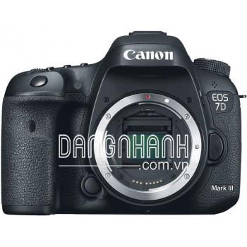 Canon 7D Mark III