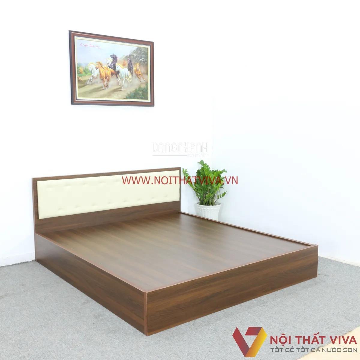 Giường Gỗ Mdf Phủ Melamine Màu Nâu Có Đầu Nệm Kem Đẹp Rẻ