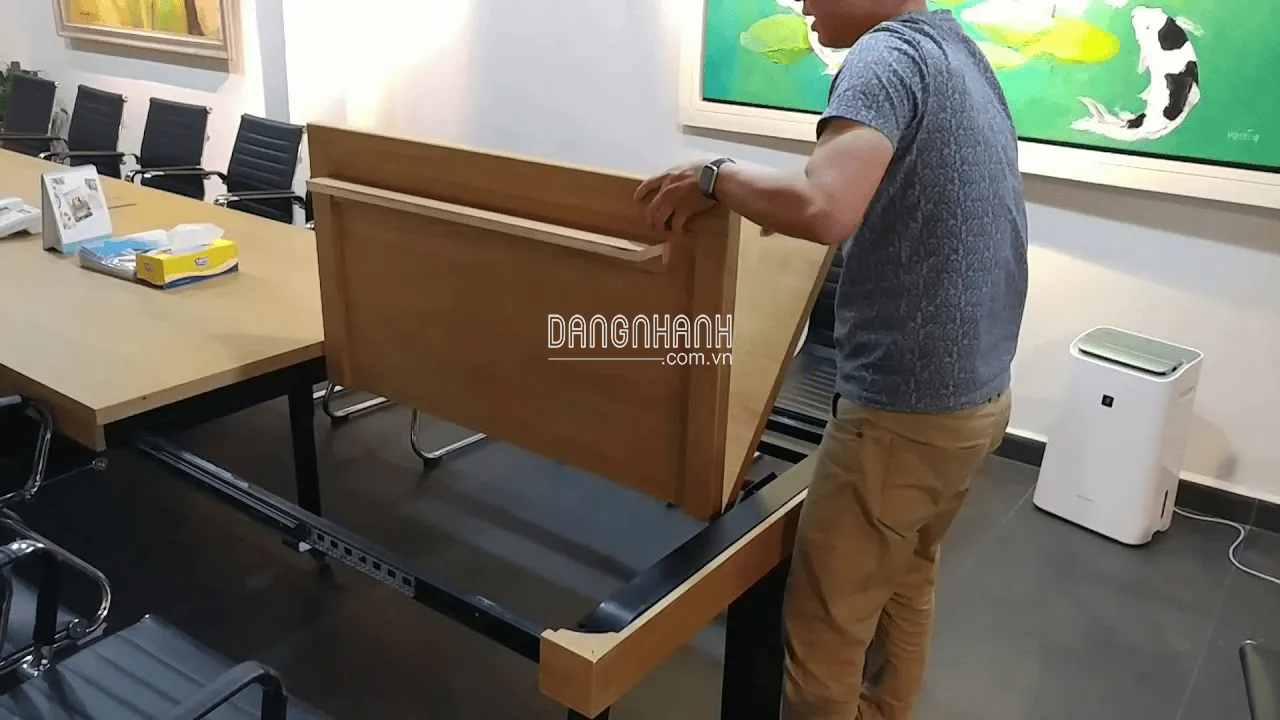 Bàn Họp - Kênh dogoviet.vn 