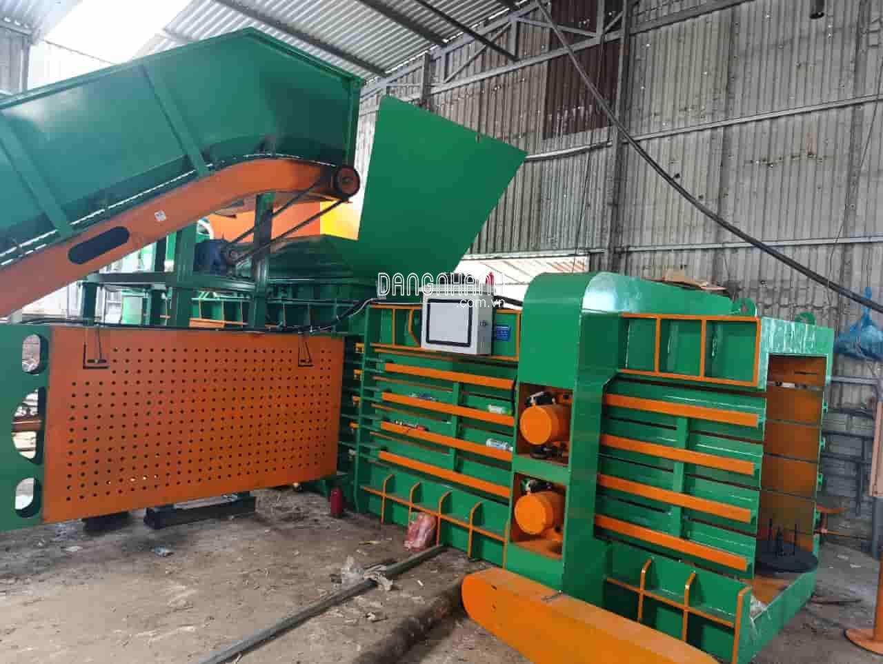 Máy ép phế liệu đứng, Máy ép phế liệu ngang tự động buộc dây