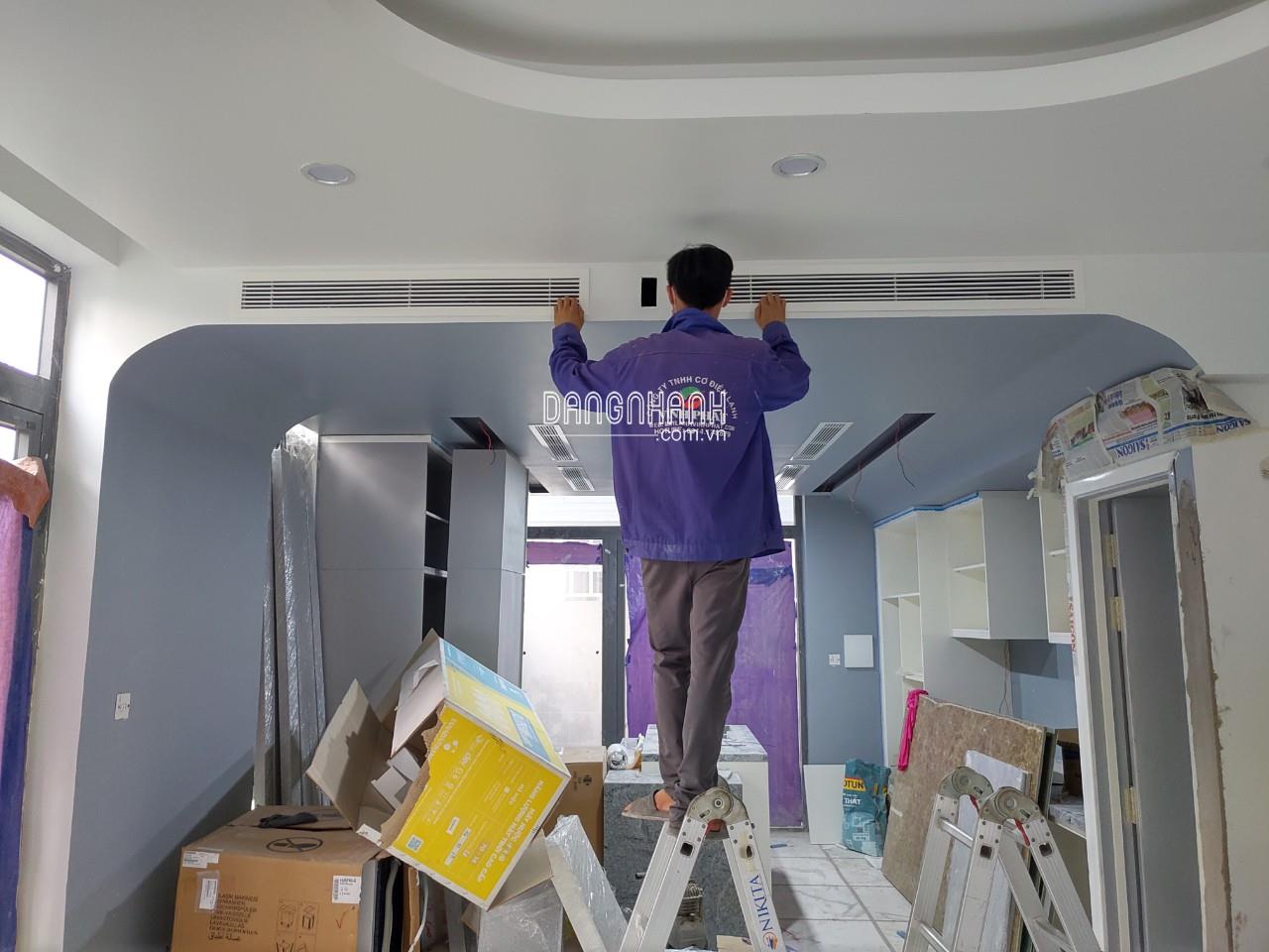 Cấu tạo của dòng Điều hòa giấu trần/Dịch vụ vệ sinh Điều hòa giấu trần chuyên nghiệp
