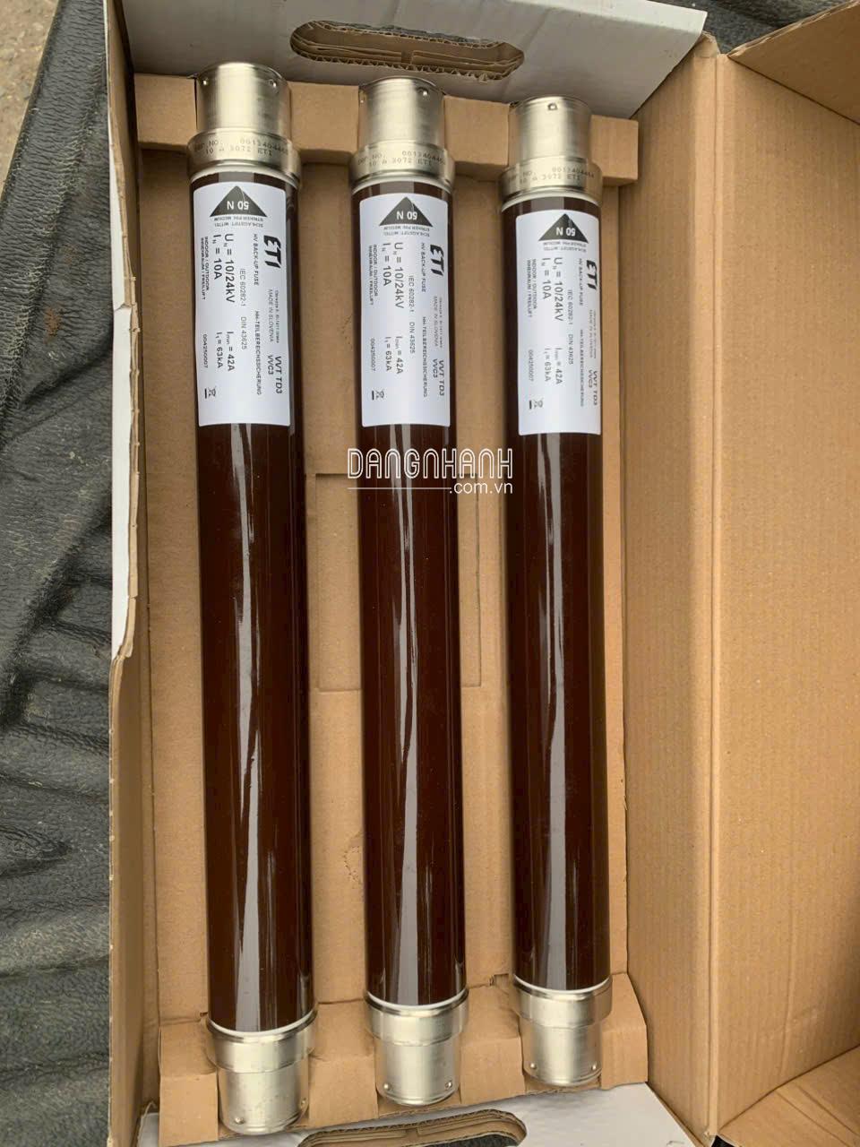 Cung cấp   cầu chì trung thế  6,6KV, 7.2KV, 11KV, 12KV, 24KV      